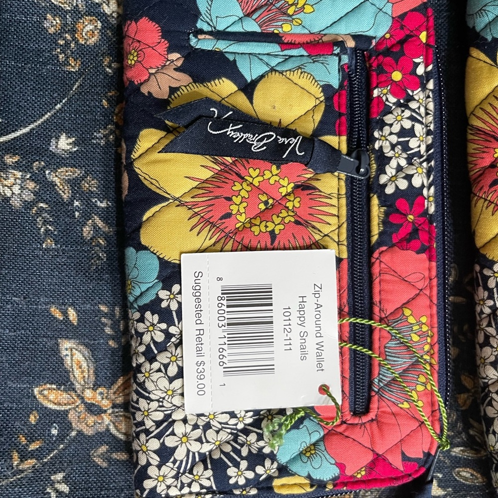 Brand New Vera Bradley “ Happy Snail “ Hipster & Wallet